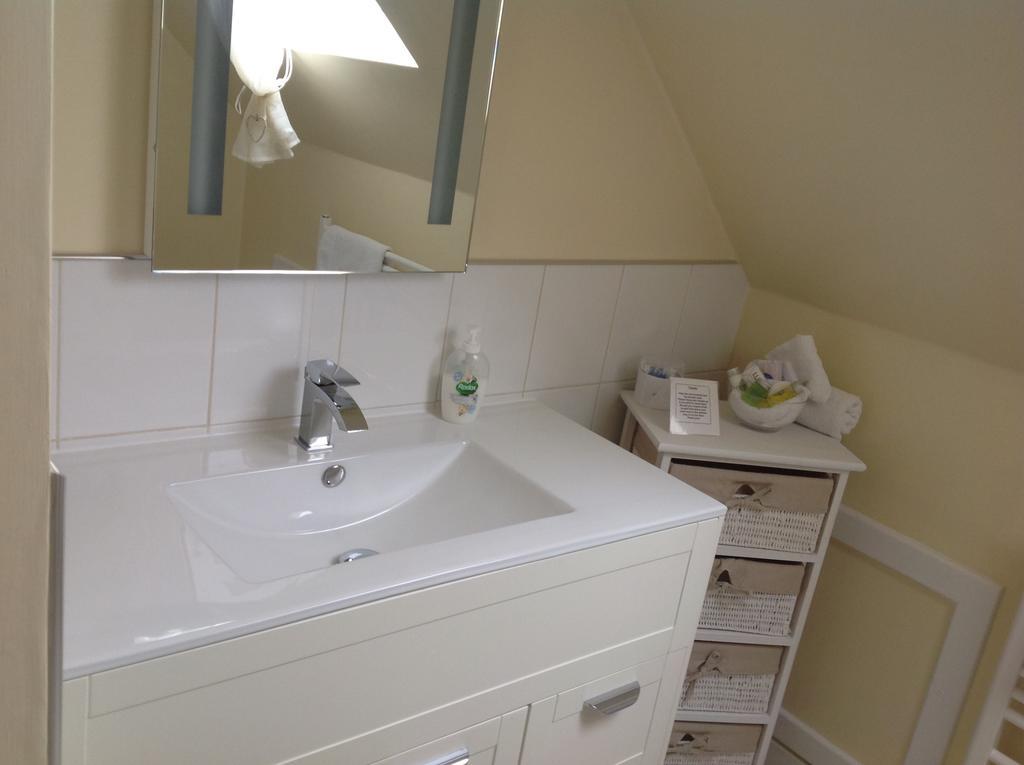 Dunroamin Bed And Breakfast Авимор Екстериор снимка