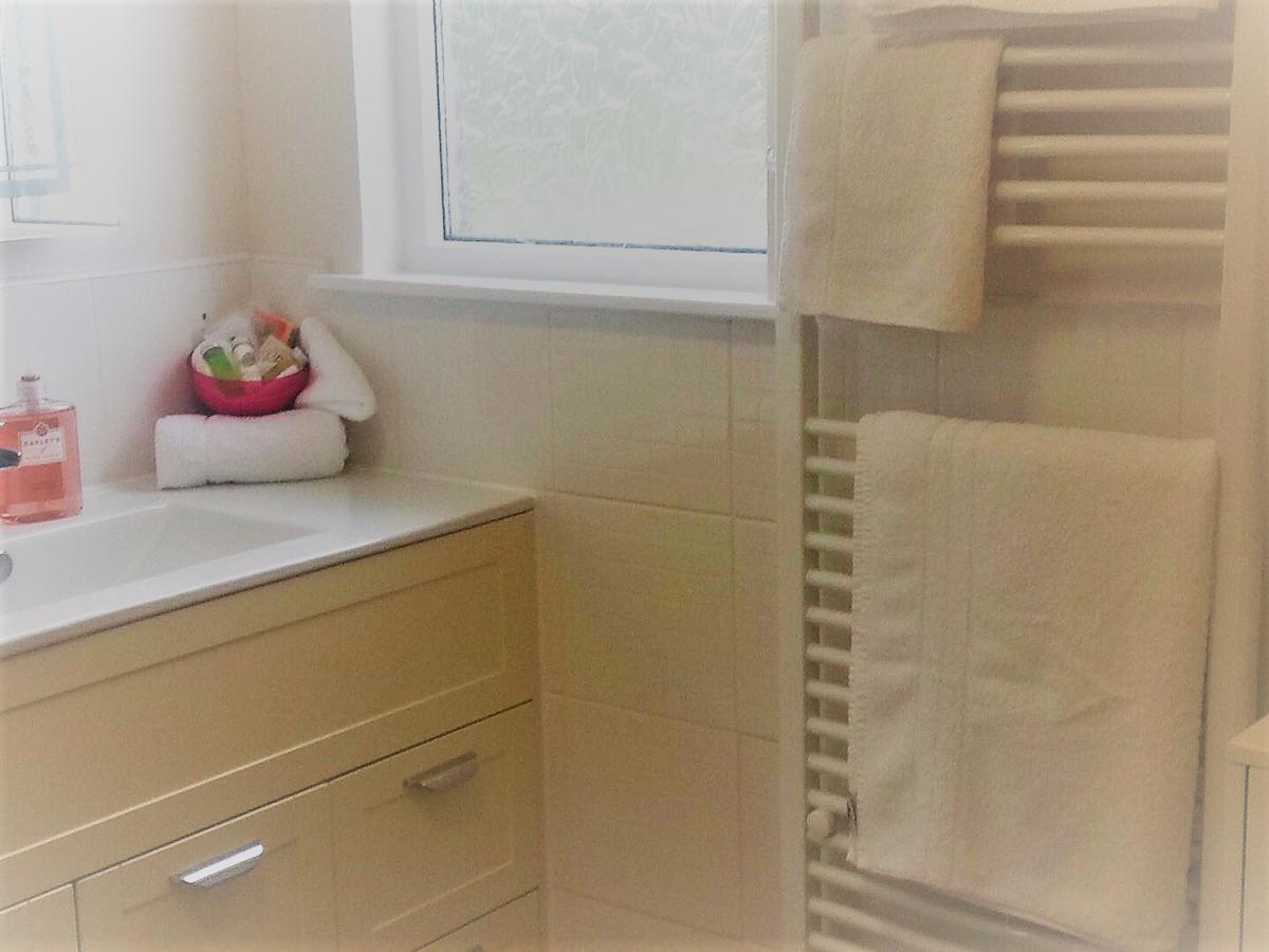 Dunroamin Bed And Breakfast Авимор Екстериор снимка